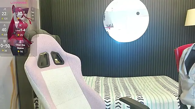 Snapshot of snowflake_xxx chatting on July 4, 2:21 pm snowflake xxx online show from July 4, 2:21 pm