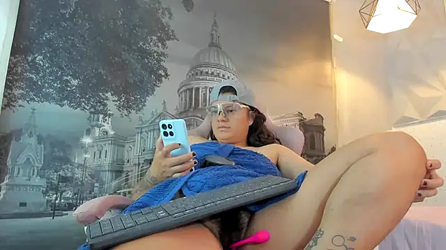 snowflake xxx online show from October 8, 2:29 pm