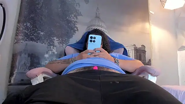 snowflake xxx online show from October 9, 3:29 am