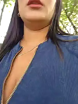 Snapshot of camiysebas21 chatting on June 19, 8:36 pm camiysebas21 online show from June 19, 8:36 pm