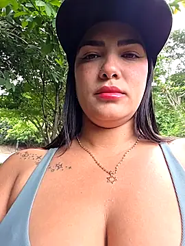Snapshot of camiysebas21 chatting on July 2, 8:26 pm camiysebas21 online show from July 2, 8:26 pm