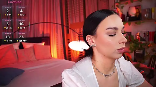 LunaNight online show from November 16, 8:57 pm