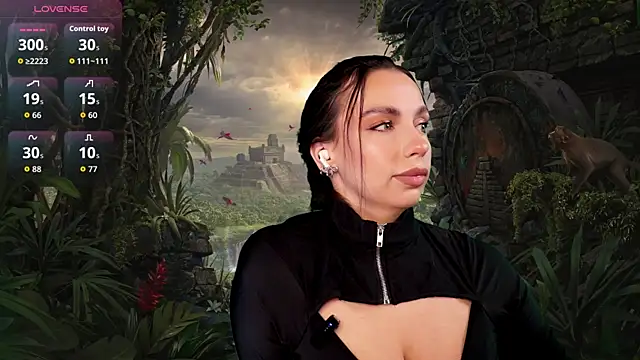 LunaNight online show from October 27, 8:32 pm