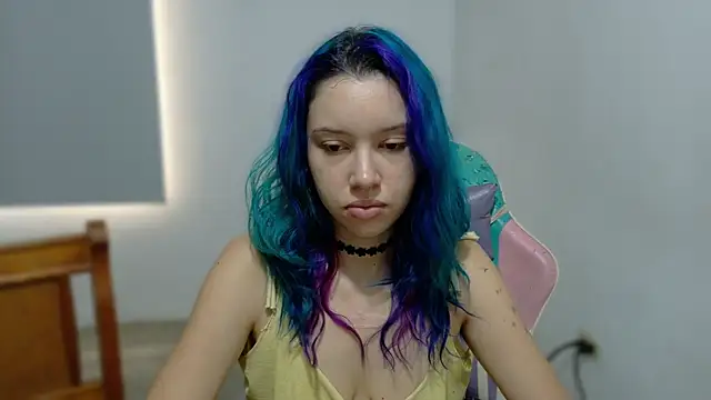 WandaDoll online show from April 13, 12:09 pm