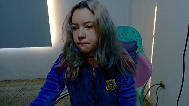 WandaDoll online show from March 24, 12:05 pm