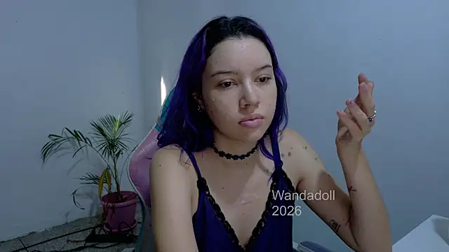 Snapshot of WandaDoll chatting on July 13, 12:04 pm WandaDoll online show from July 13, 12:04 pm