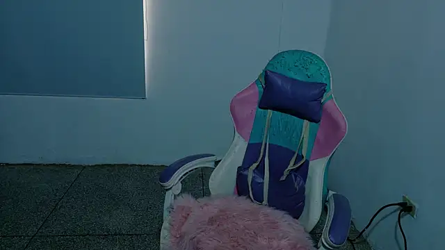 WandaDoll online show from February 7, 12:13 pm