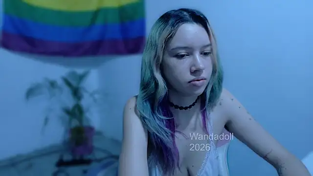 Snapshot of WandaDoll chatting on July 3, 12:11 pm WandaDoll online show from July 3, 12:11 pm