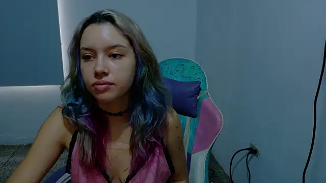 WandaDoll online show from March 31, 12:07 pm