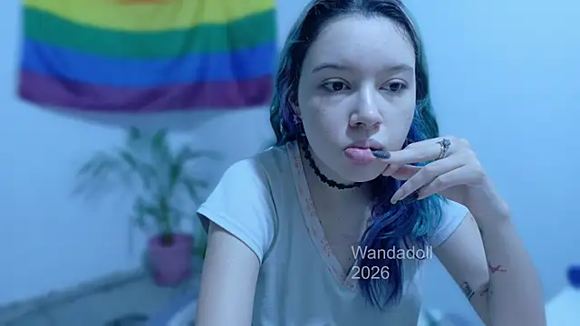 Snapshot of WandaDoll chatting on June 16, 12:16 pm WandaDoll online show from June 16, 12:16 pm