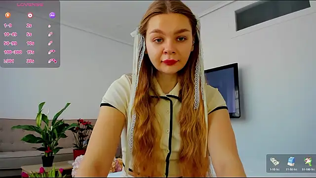 Molly sweetie online show from March 9, 7:45 am