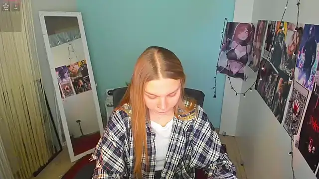 Snapshot of Molly_sweetie chatting on March 7, 7:08 am Molly sweetie online show from March 7, 7:08 am