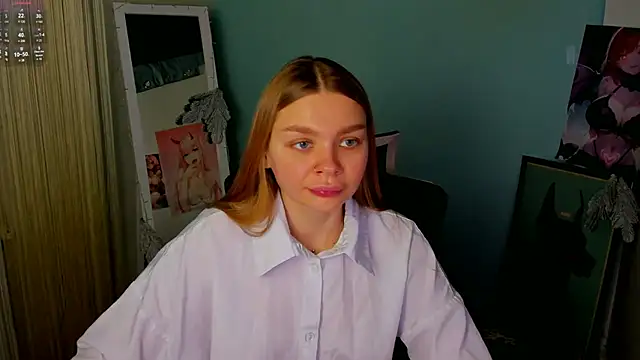 Snapshot of Molly_sweetie chatting on January 23, 7:11 am Molly sweetie online show from January 23, 7:11 am