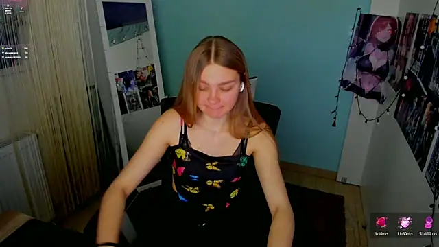 Snapshot of Molly_sweetie chatting on February 25, 10:37 am Molly sweetie online show from February 25, 10:37 am