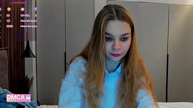 Molly sweetie online show from November 28, 7:19 am