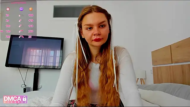 Molly sweetie online show from April 27, 6:33 am