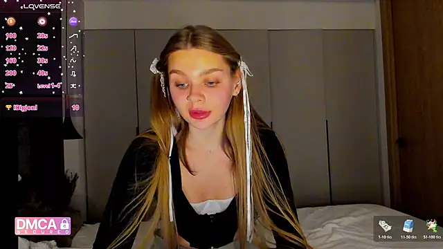 Molly sweetie online show from December 22, 7:36 pm