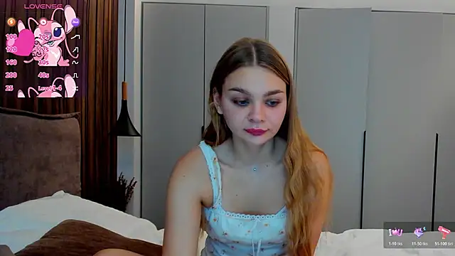 Molly sweetie online show from October 30, 7:17 am