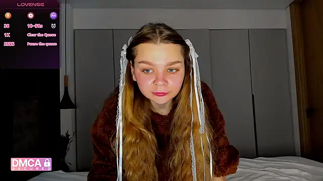 Molly sweetie online show from January 9, 7:37 am