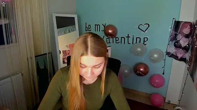 Snapshot of Molly_sweetie chatting on February 17, 7:04 am Molly sweetie online show from February 17, 7:04 am