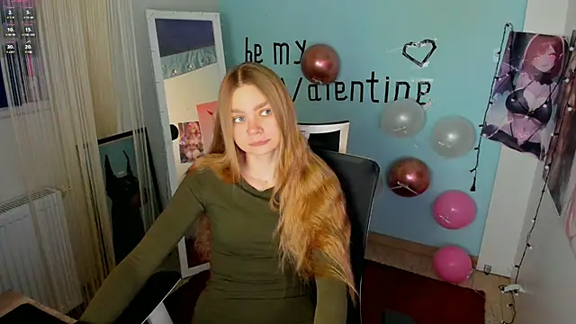 Snapshot of Molly_sweetie chatting on February 18, 6:59 am Molly sweetie online show from February 18, 6:59 am