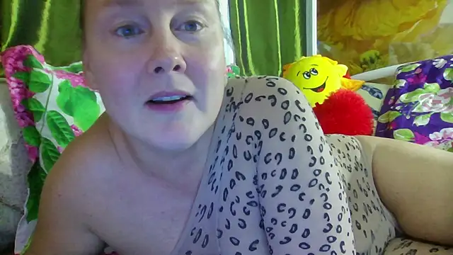 pussykroshka online show from October 6, 11:11 am