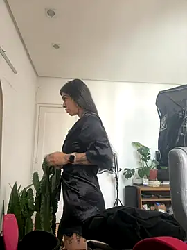Snapshot of Nikatsu chatting on October 15, 2:03 pm Nikatsu online show from October 15, 2:03 pm