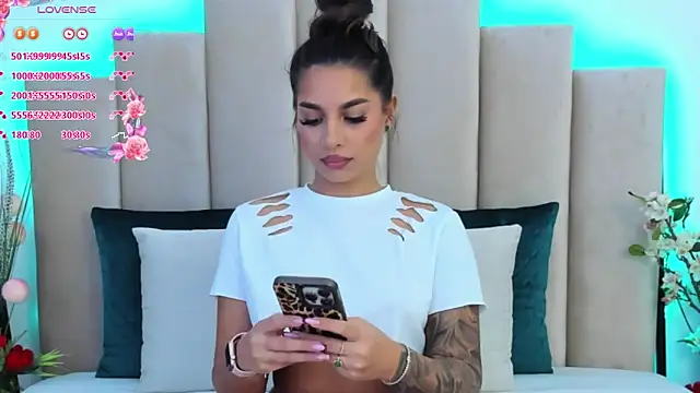 Brianna Wilson online show from November 2, 6:24 pm