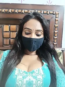 Snapshot of Yours-Bebo chatting on July 10, 7:14 pm Yours-Bebo online show from July 10, 7:14 pm