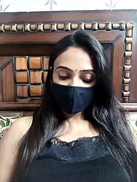 Yours-Bebo online show from April 13, 7:45 am