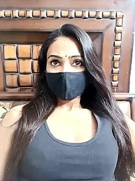 Yours-Bebo online show from April 12, 10:40 am