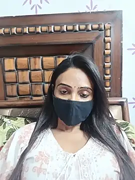Yours-Bebo online show from May 21, 7:00 pm