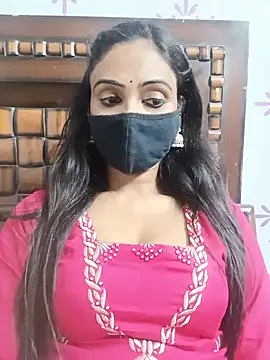 Snapshot of Yours-Bebo chatting on July 18, 9:29 am Yours-Bebo online show from July 18, 9:29 am