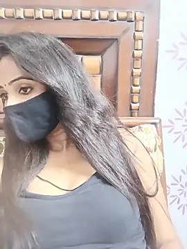 Snapshot of Yours-Bebo chatting on July 7, 6:47 am Yours-Bebo online show from July 7, 6:47 am