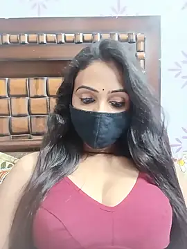 Snapshot of Yours-Bebo chatting on July 7, 7:28 pm Yours-Bebo online show from July 7, 7:28 pm