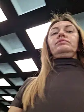 Miss    Mia  online show from February 23, 11:22 am