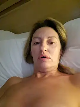 Miss    Mia  online show from March 24, 11:27 pm