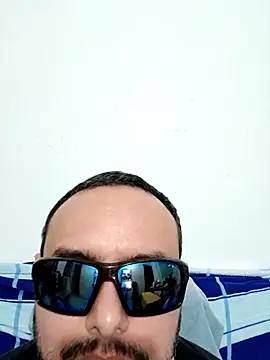 ElSunEagle online show from March 30, 1:29 am