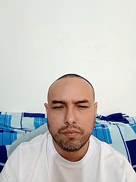 ElSunEagle online show from February 8, 5:32 pm