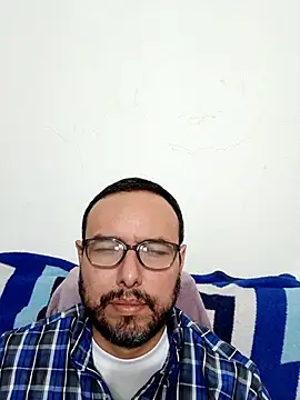 ElSunEagle online show from January 11, 9:22 pm