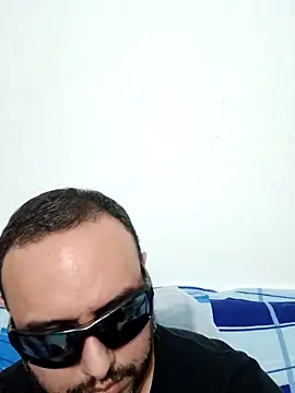 ElSunEagle online show from April 4, 2:40 am