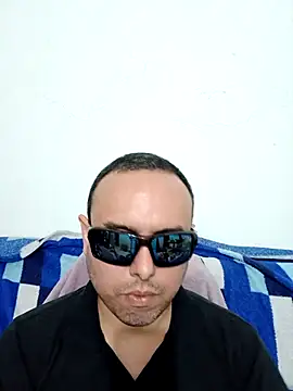 ElSunEagle online show from March 12, 12:38 am