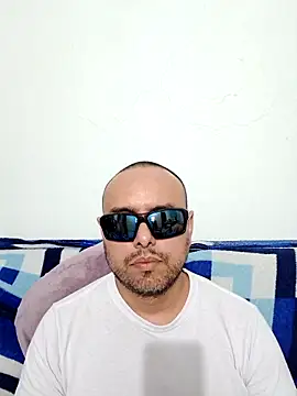 ElSunEagle online show from May 17, 2:33 am