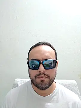 ElSunEagle online show from May 2, 2:39 am