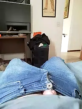 flavio81augusto online show from December 7, 6:21 pm