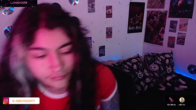 Snapshot of abril666 chatting on November 4, 5:06 pm abril666 online show from November 4, 5:06 pm