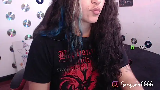 Snapshot of abril666 chatting on March 13, 5:50 pm abril666 online show from March 13, 5:50 pm