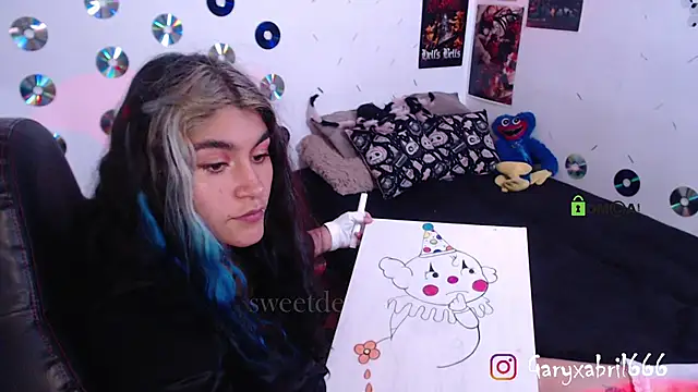 Snapshot of abril666 chatting on February 7, 4:56 pm abril666 online show from February 7, 4:56 pm