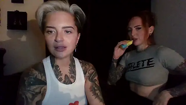 Rubyrichhxo online show from November 15, 4:22 pm