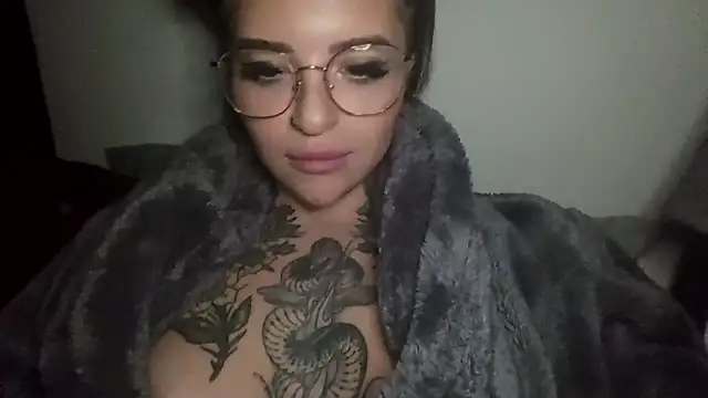 Rubyrichhxo online show from December 25, 7:14 am